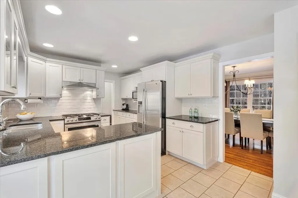 15 Milford Drive White Plains NY 10606