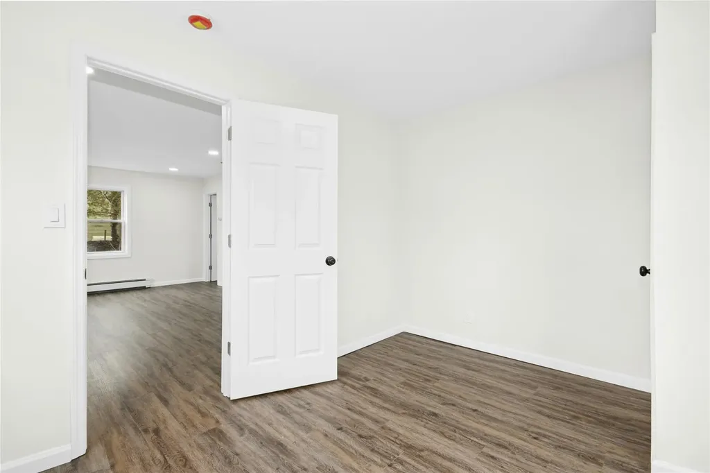 125 Patchogue Avenue Mastic NY 11950