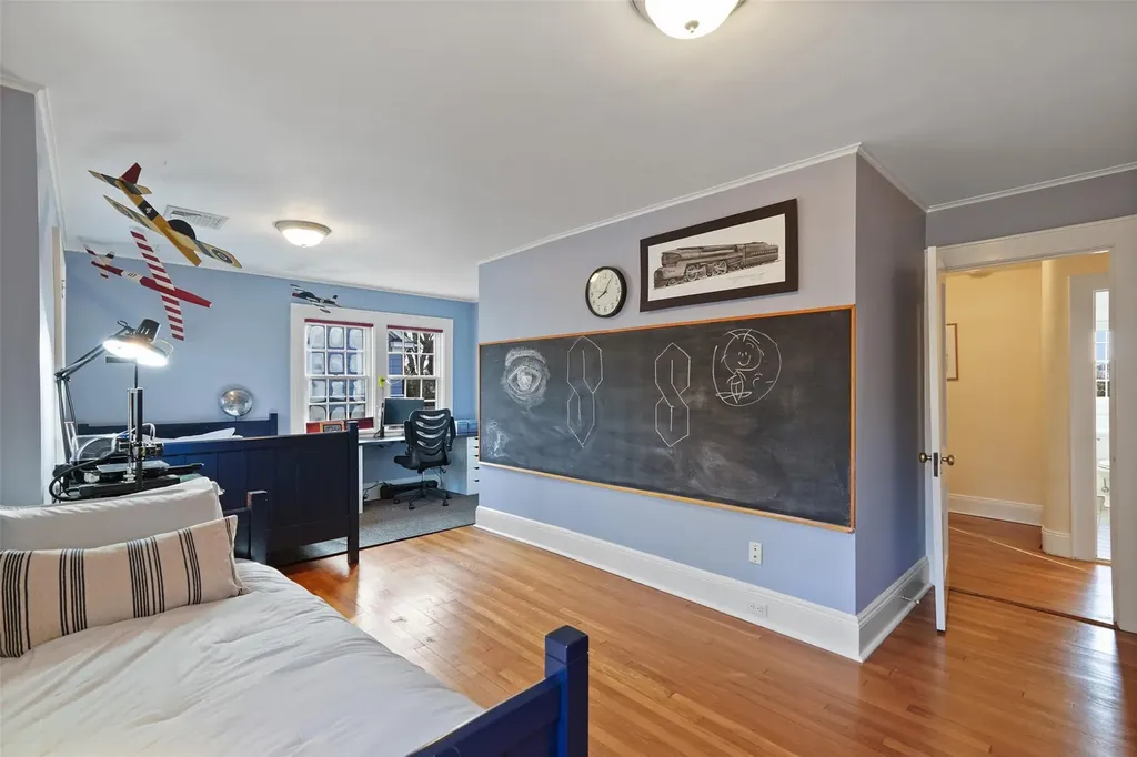 610 Oakhurst Road Mamaroneck NY 10543