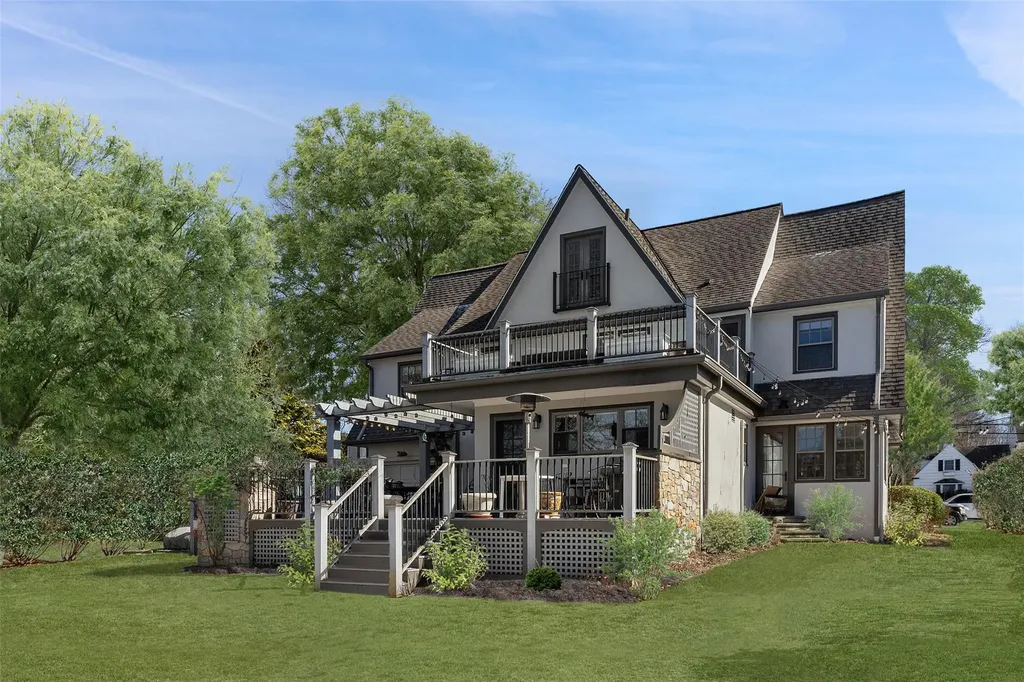 610 Oakhurst Road Mamaroneck NY 10543