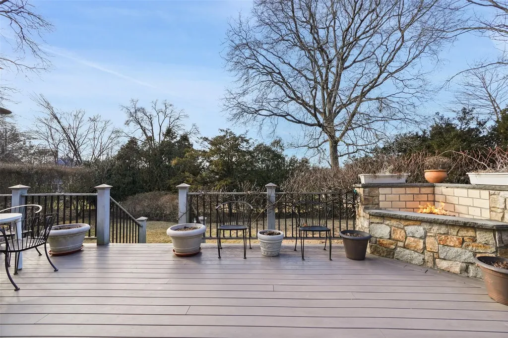 610 Oakhurst Road Mamaroneck NY 10543