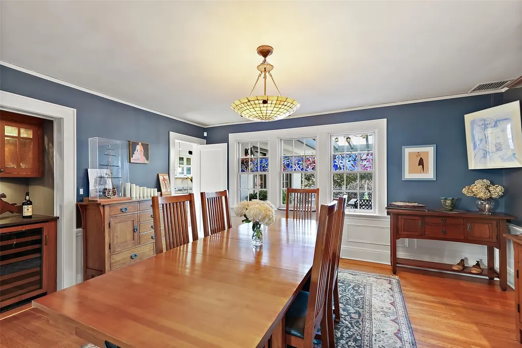 610 Oakhurst Road Mamaroneck NY 10543