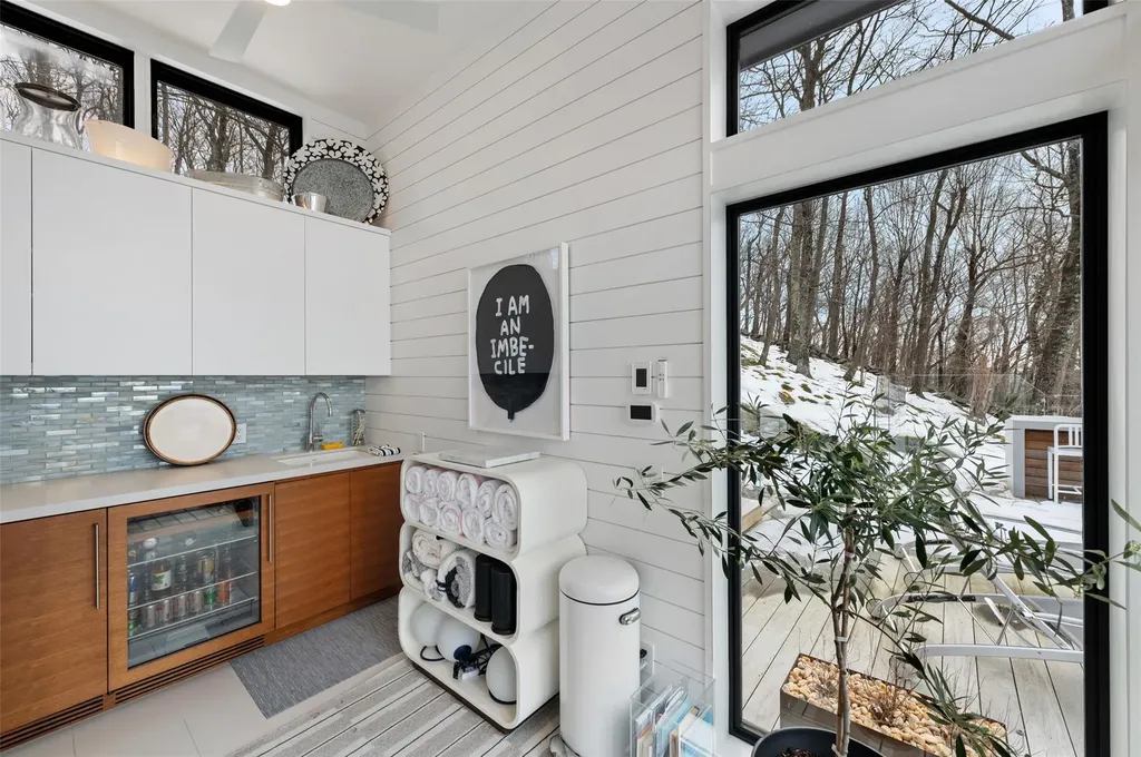 250 Hook Road Bedford NY 10506