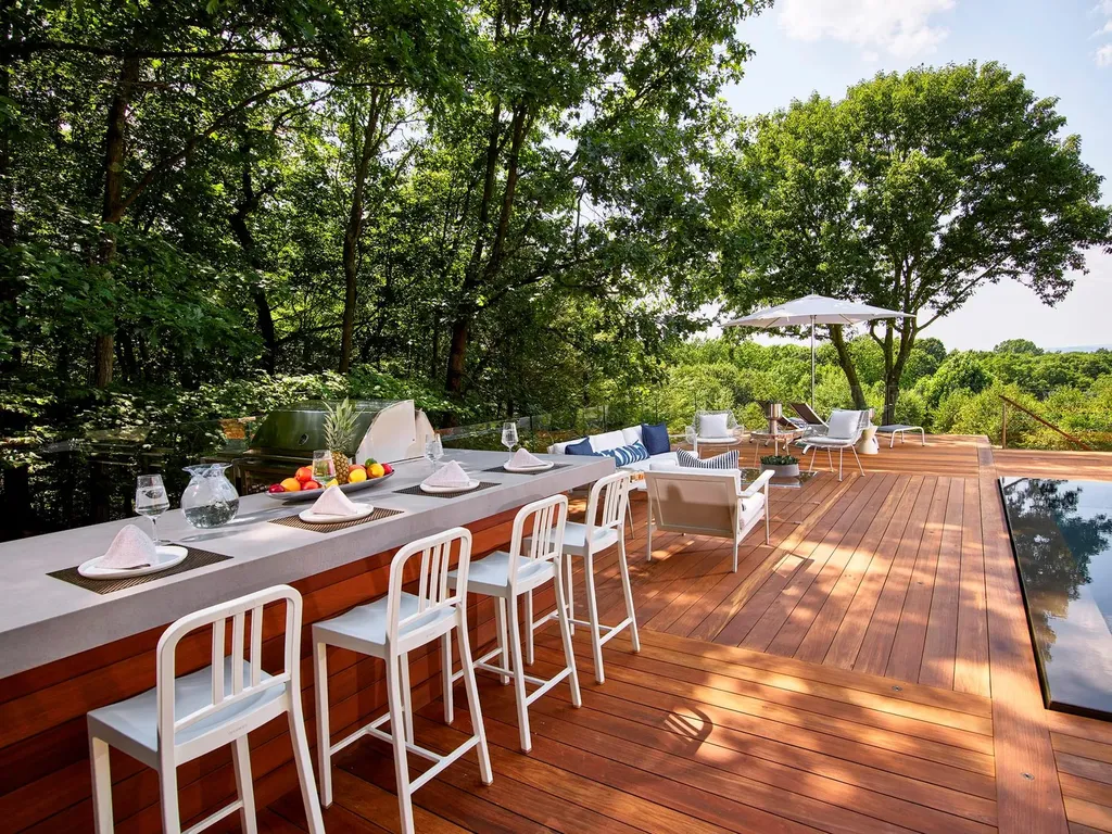 250 Hook Road Bedford NY 10506