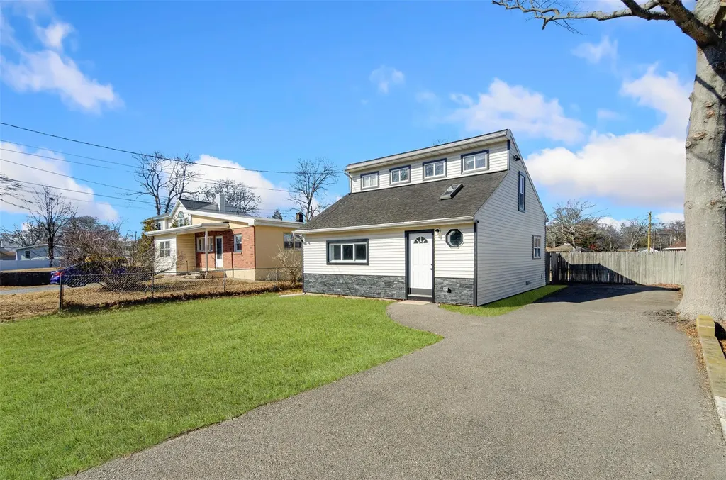 67 Lombardy Drive Brookhaven NY 11967