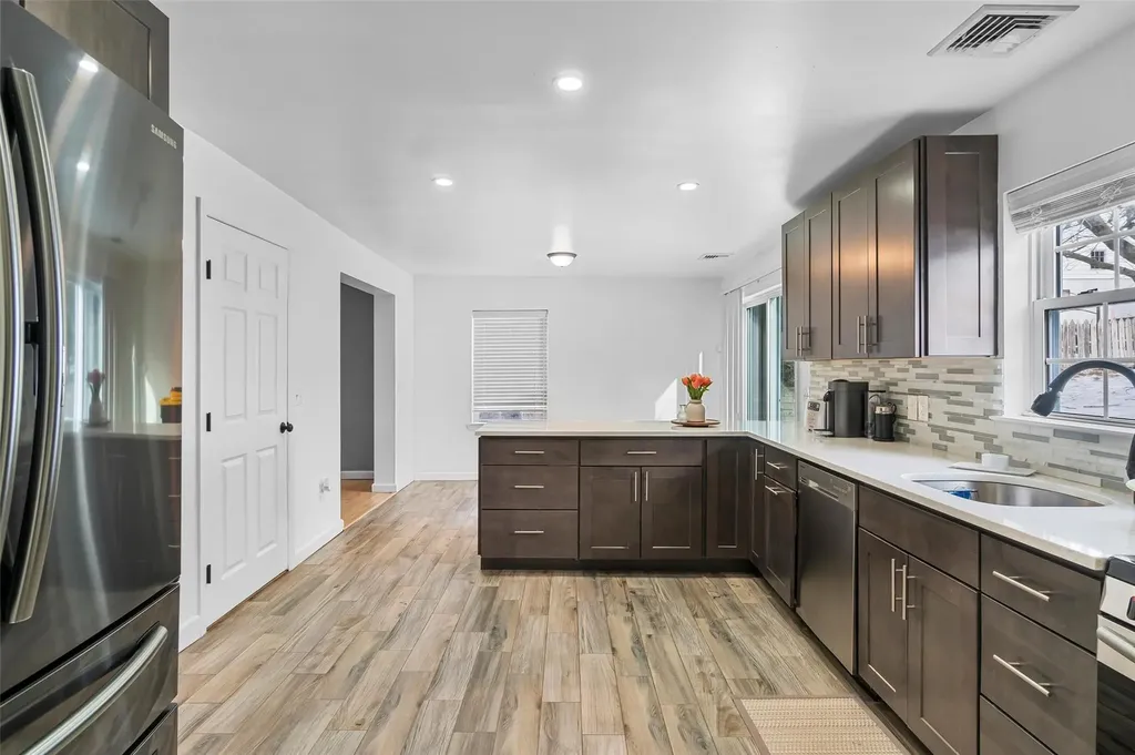70 Glenmere Avenue Florida NY 10921