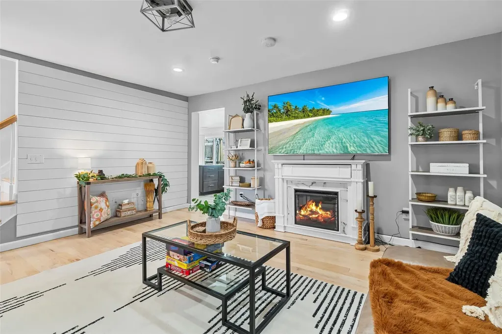 70 Glenmere Avenue Florida NY 10921