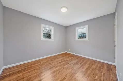 250 Meucci Avenue Copiague NY 11726