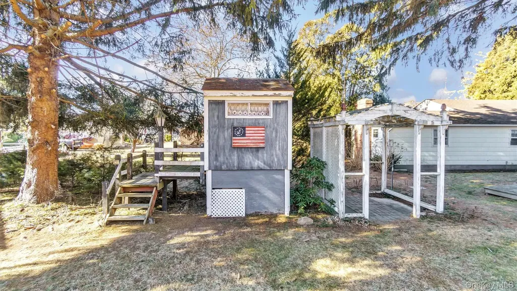 155 Shepard Drive Southold NY 11971