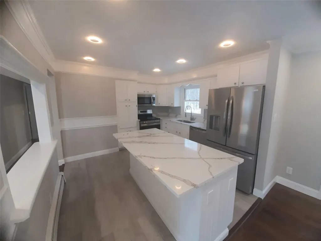 62 Holt Road Hyde Park NY 12538