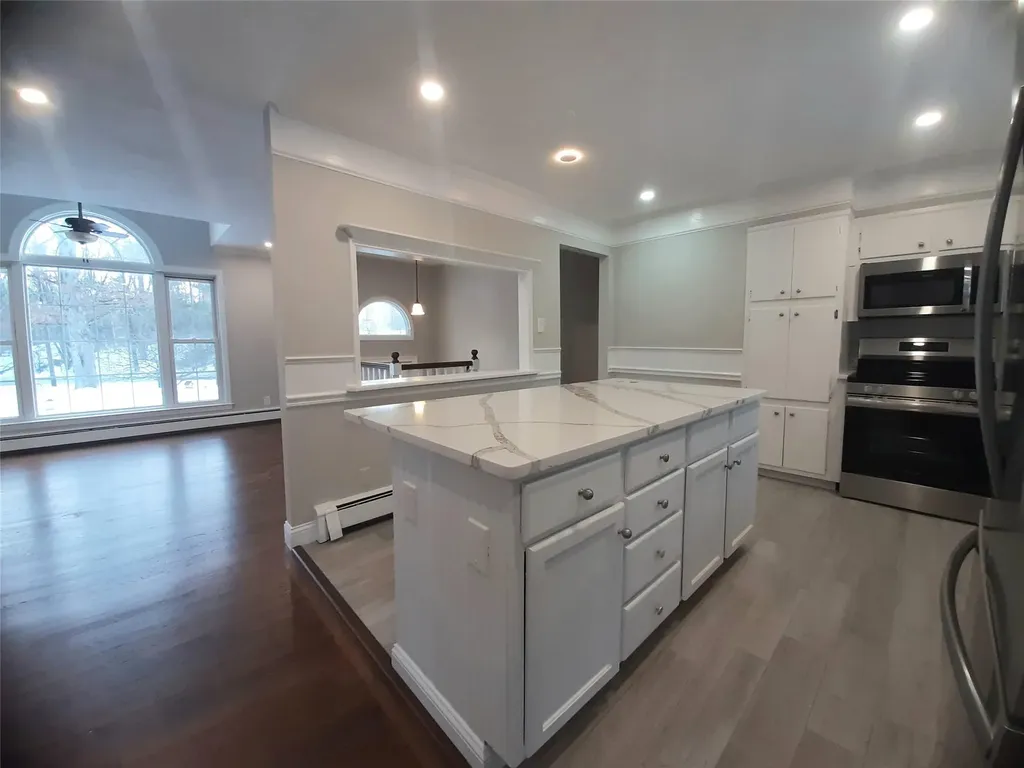 62 Holt Road Hyde Park NY 12538