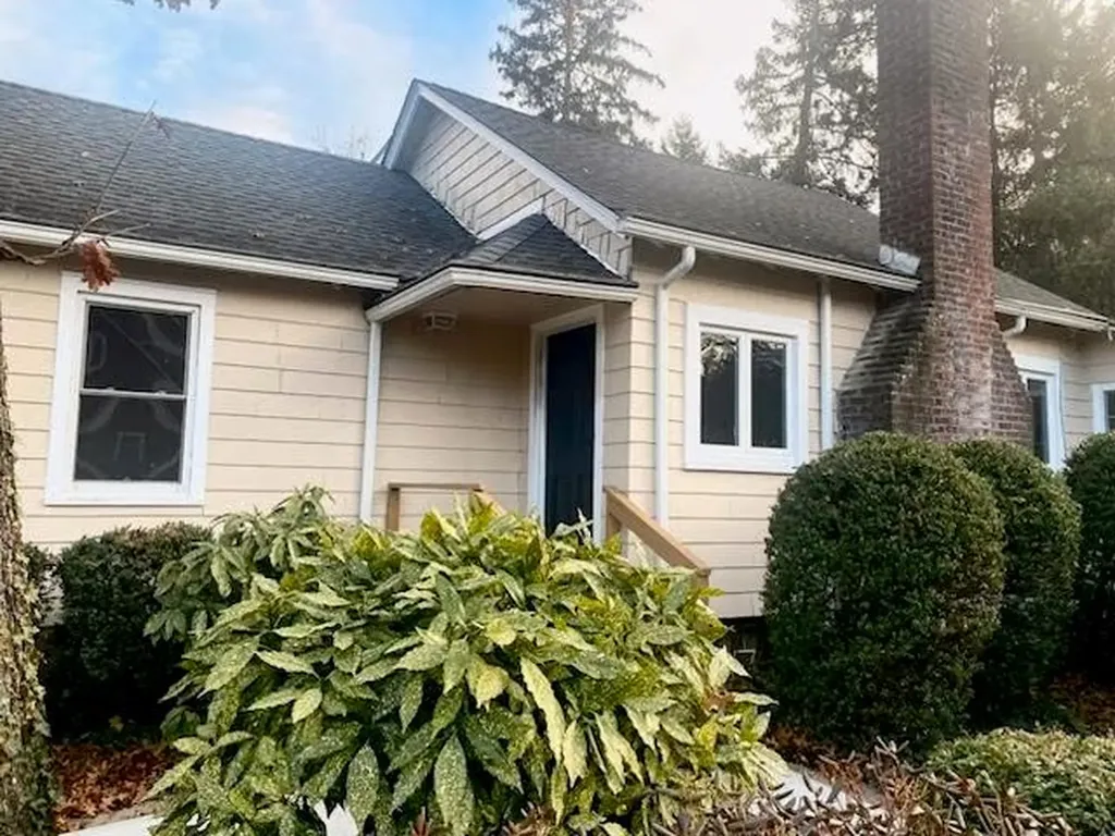 9 Erland Road Brookhaven NY 11790