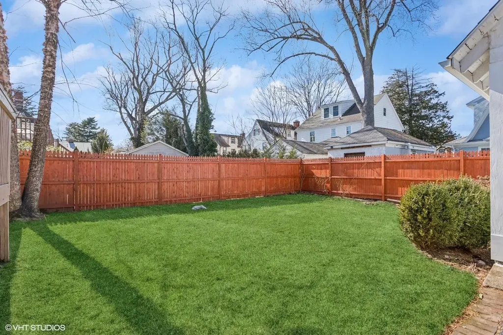 171 Webster Road Scarsdale NY 10583
