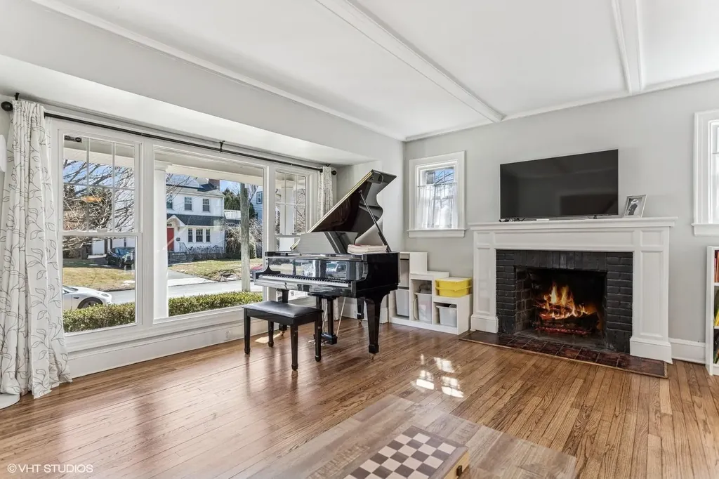 171 Webster Road Scarsdale NY 10583
