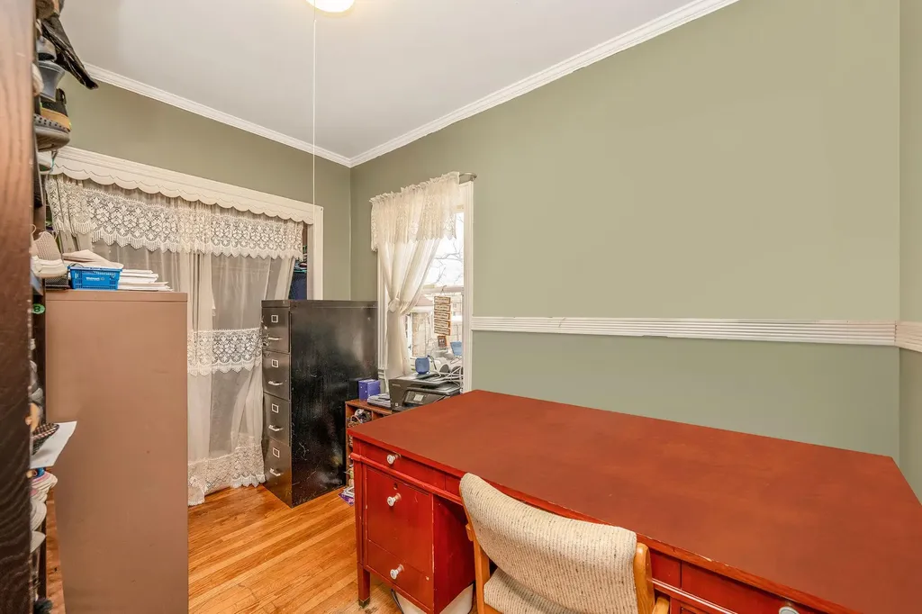 309 S Broadway Lindenhurst NY 11757