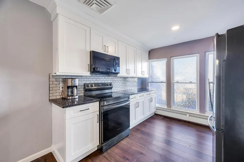 3 Maywood Lane Coram NY 11727