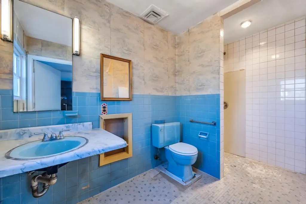 3 Maywood Lane Coram NY 11727