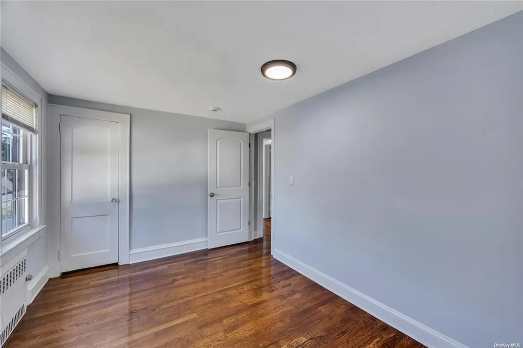 88 Manor Avenue Hempstead NY 11550