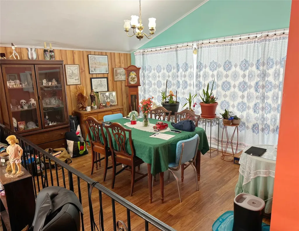 63 Whittier Boulevard Poughkeepsie NY 12603