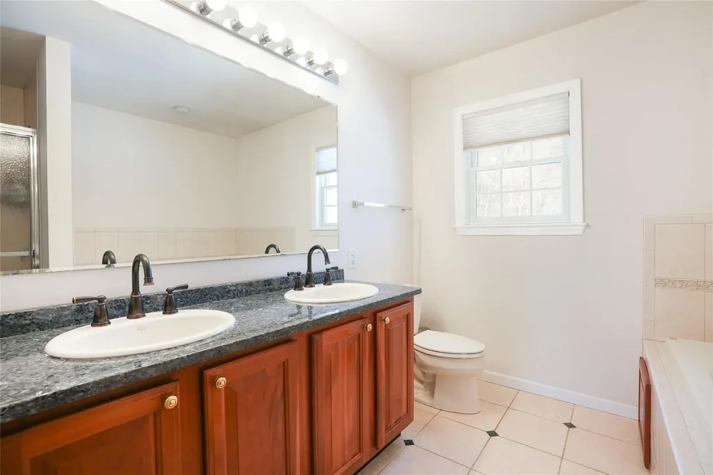 9 Pheasant Run Road Putnam Valley NY 10579
