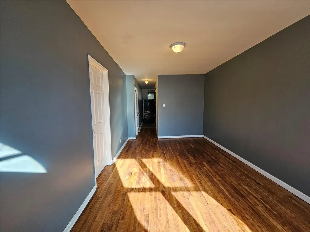 1154 E 101st Street Brooklyn NY 11236
