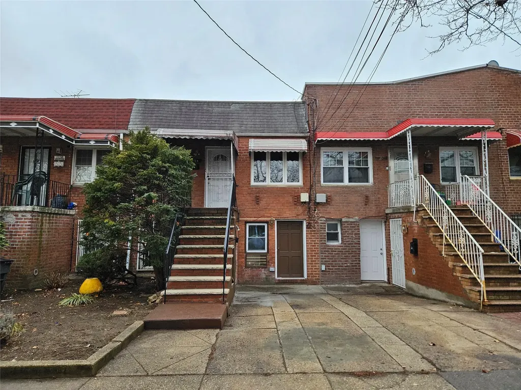 1154 E 101st Street Brooklyn NY 11236