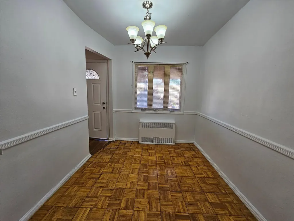 1154 E 101st Street Brooklyn NY 11236