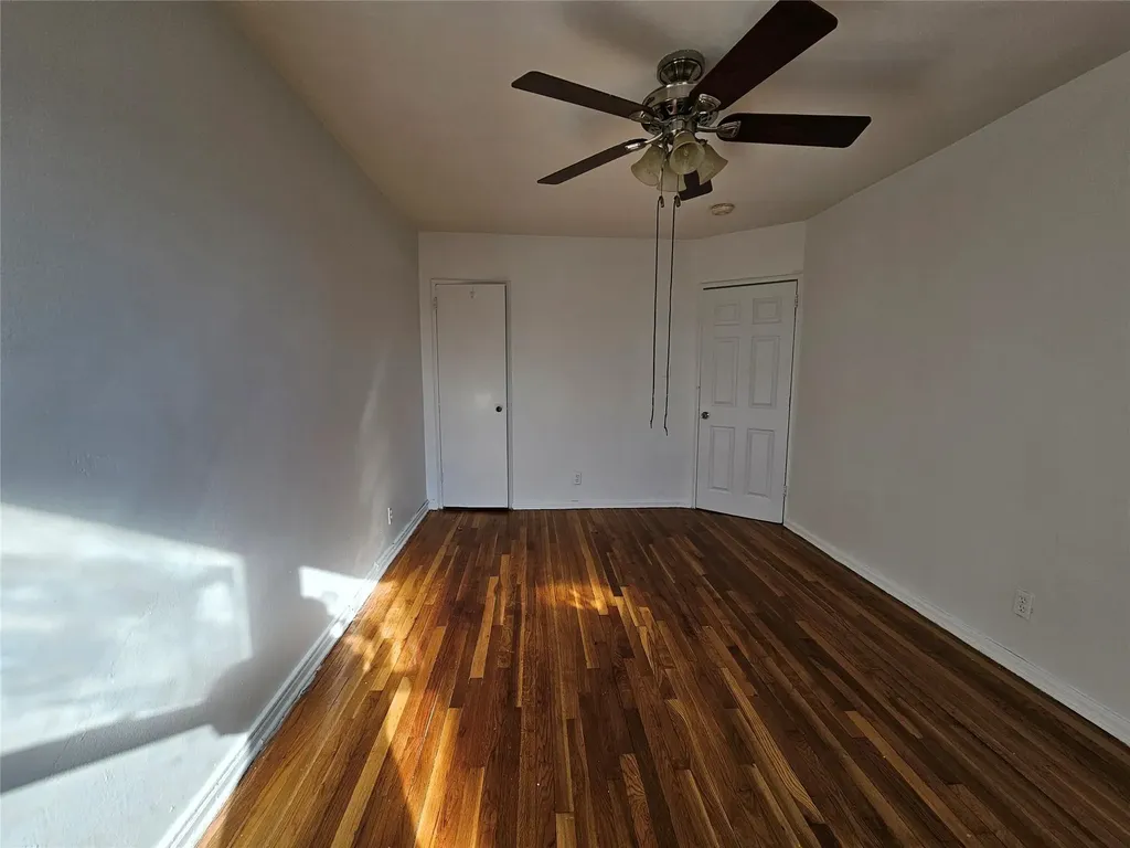 1154 E 101st Street Brooklyn NY 11236