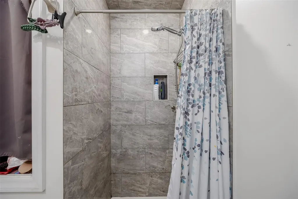 617 Hawkins Road Selden NY 11784