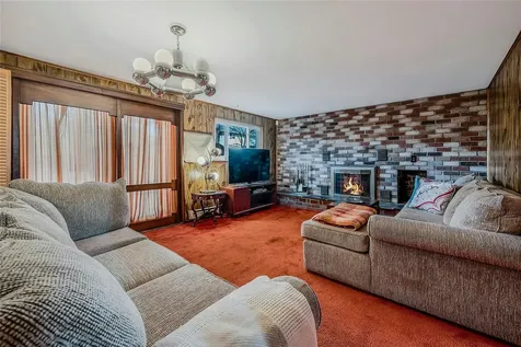 97 Sammis Avenue Deer Park NY 11729