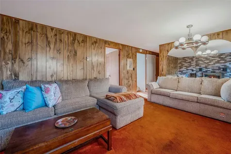 97 Sammis Avenue Deer Park NY 11729