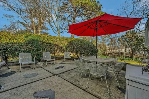 97 Sammis Avenue Deer Park NY 11729