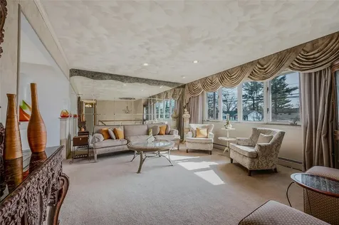 97 Sammis Avenue Deer Park NY 11729