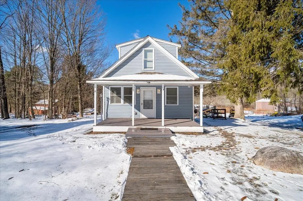 3965 State Route 209 Wurtsboro NY 12790