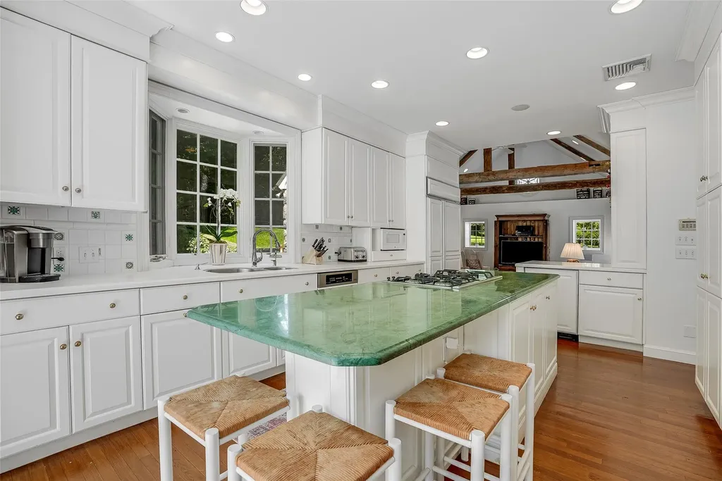 472 Purchase Street Rye NY 10580