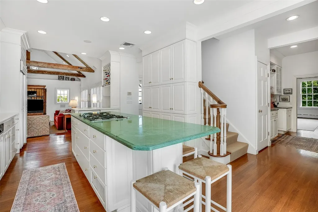 472 Purchase Street Rye NY 10580