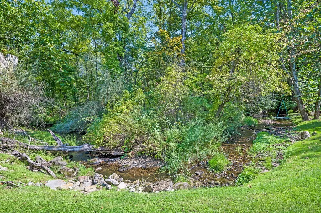 15 Wawayanda Road Warwick NY 10990
