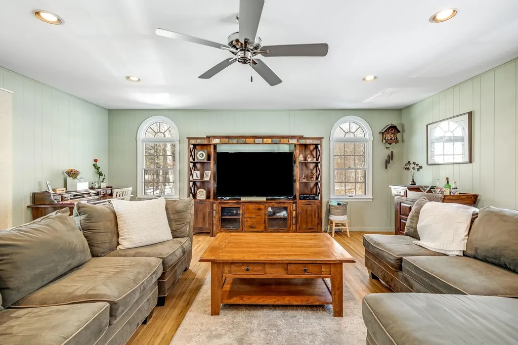 9 Edgewood Drive Katonah NY 10536