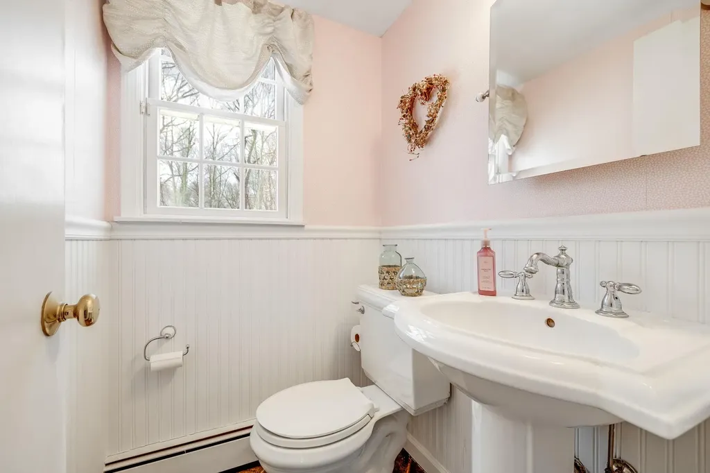 9 Edgewood Drive Katonah NY 10536