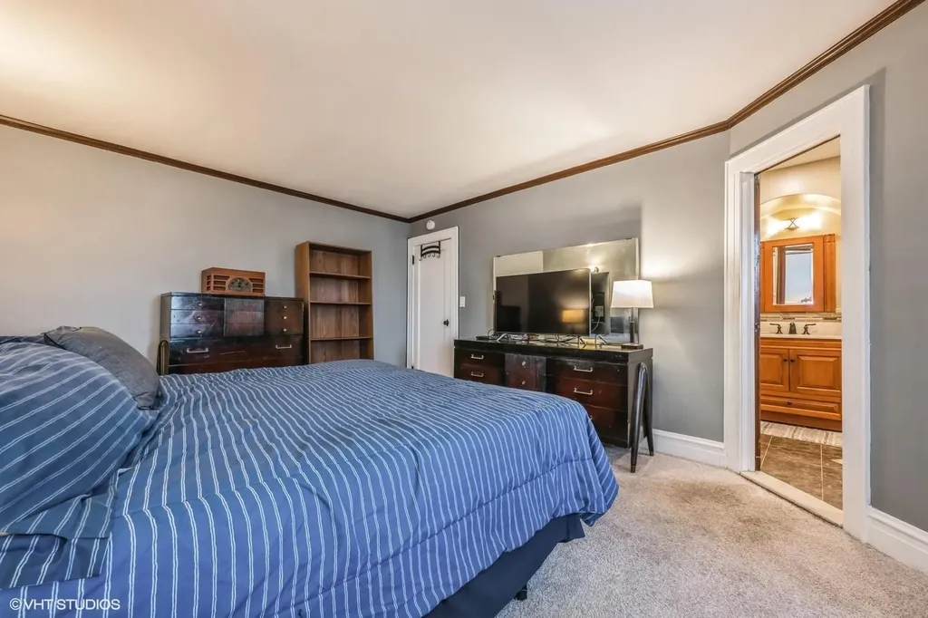 4613 193rd Street Flushing NY 11358