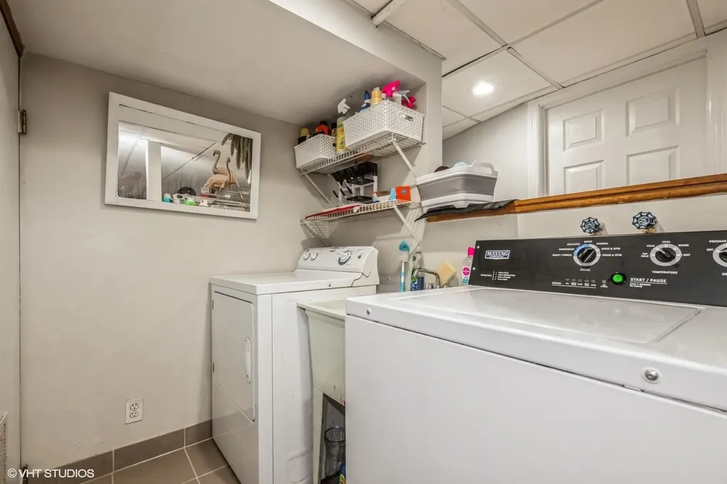 4613 193rd Street Flushing NY 11358