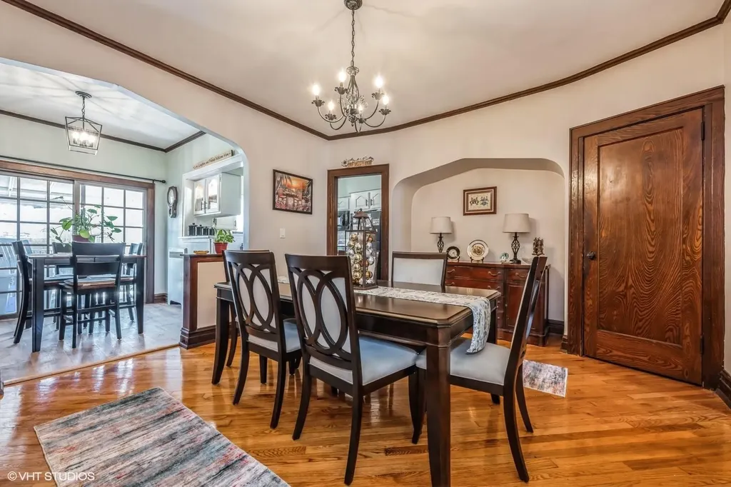 4613 193rd Street Flushing NY 11358