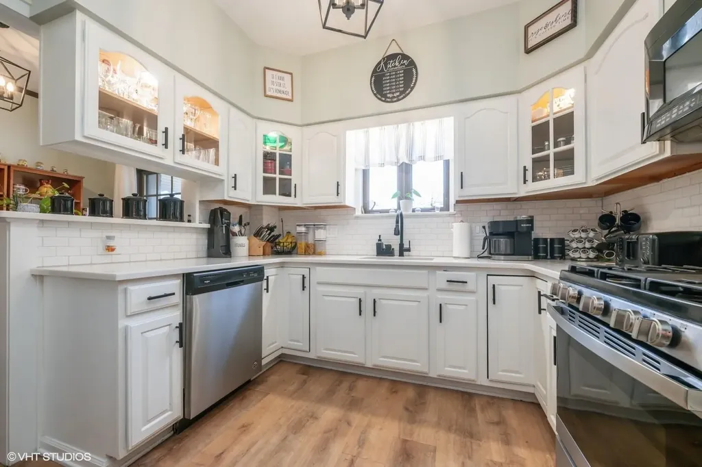 4613 193rd Street Flushing NY 11358