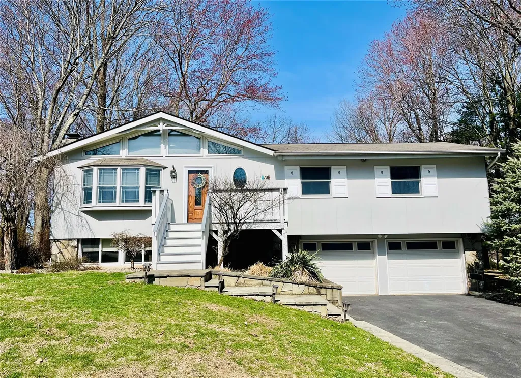 15 Forge Road Monroe NY 10950