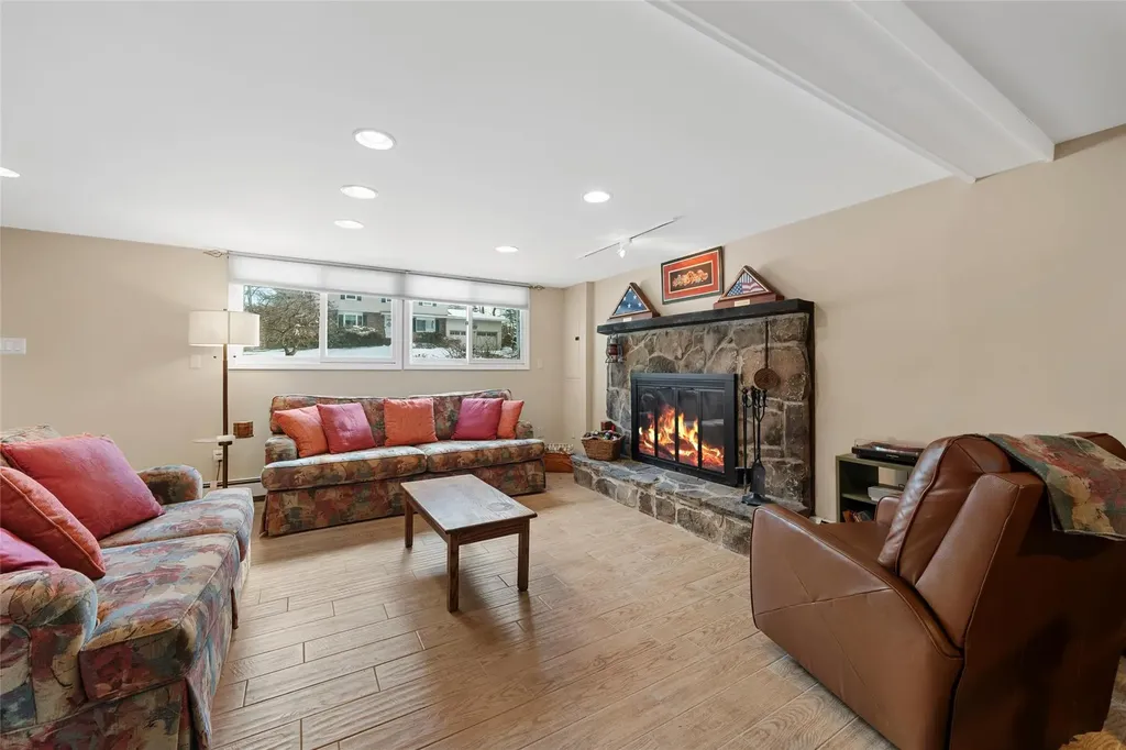 15 Forge Road Monroe NY 10950