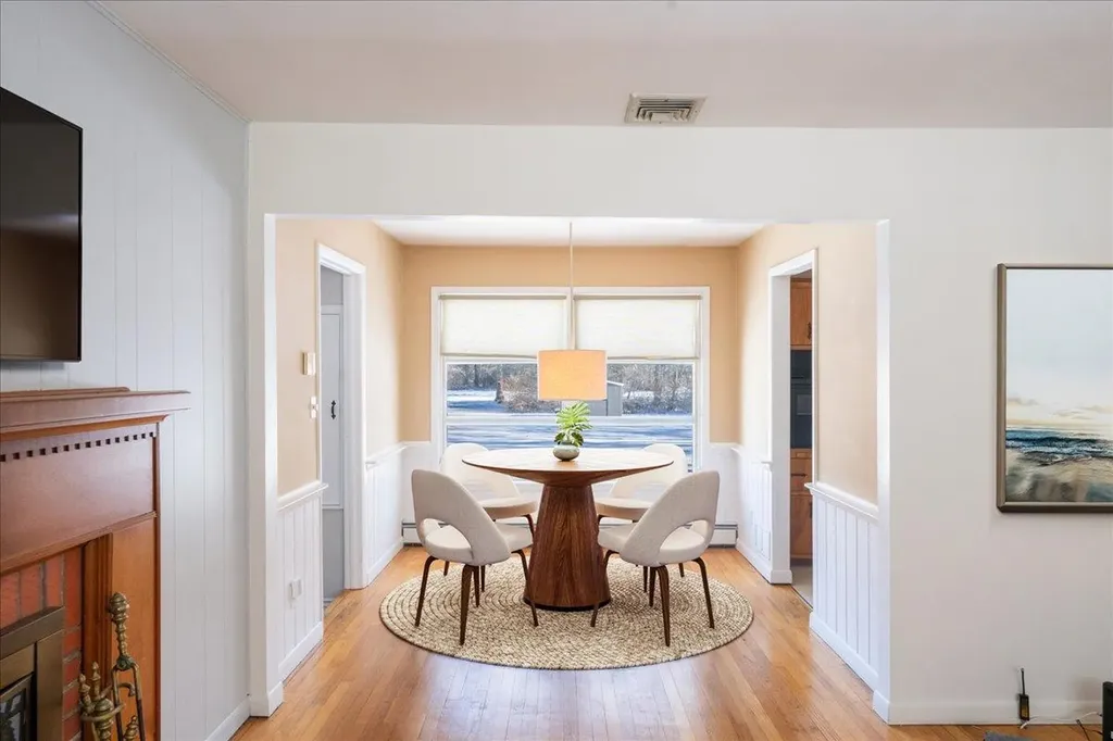 23 Yaphank Avenue Brookhaven NY 11719