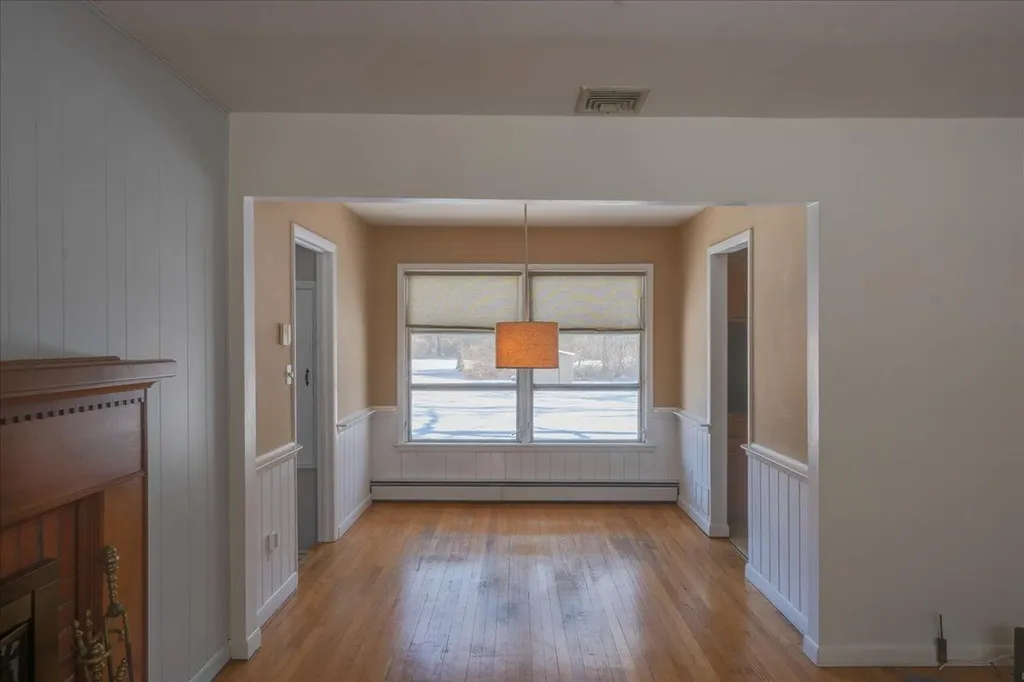 23 Yaphank Avenue Brookhaven NY 11719