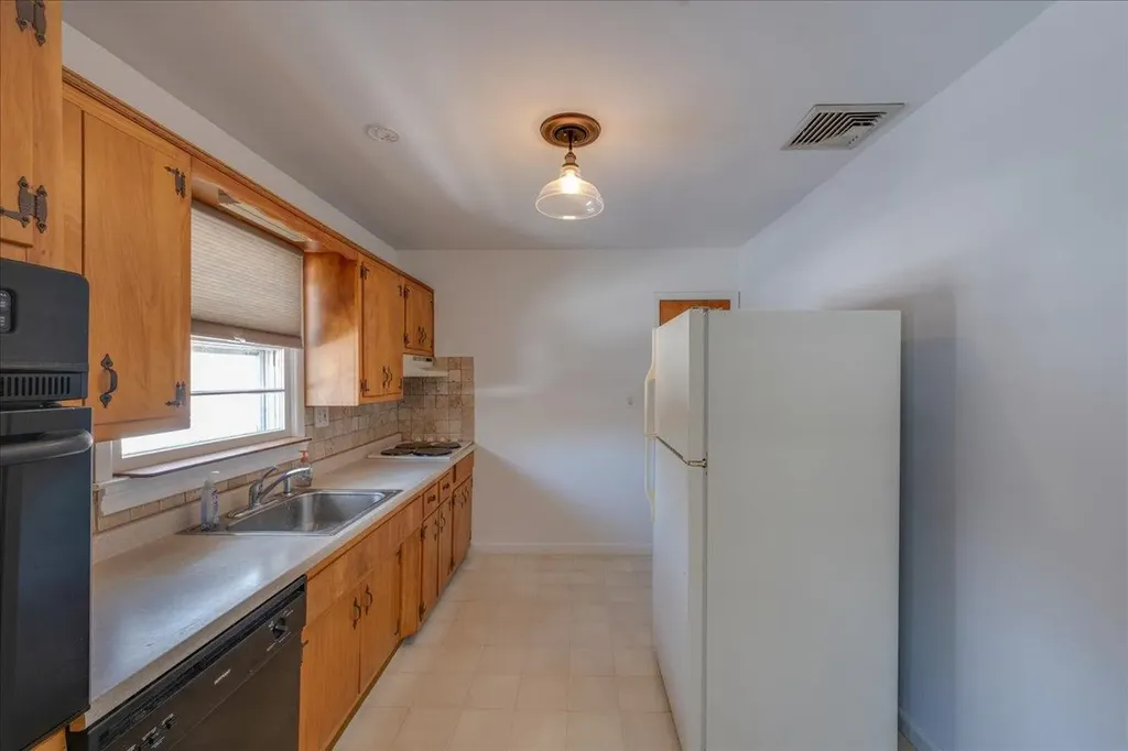 23 Yaphank Avenue Brookhaven NY 11719