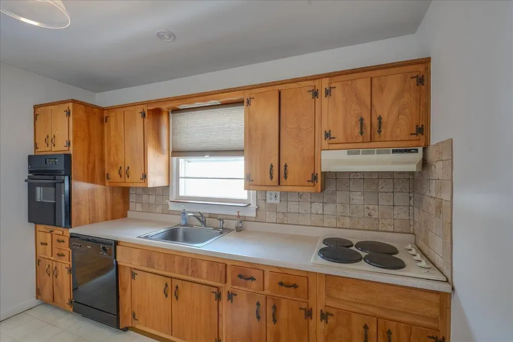 23 Yaphank Avenue Brookhaven NY 11719