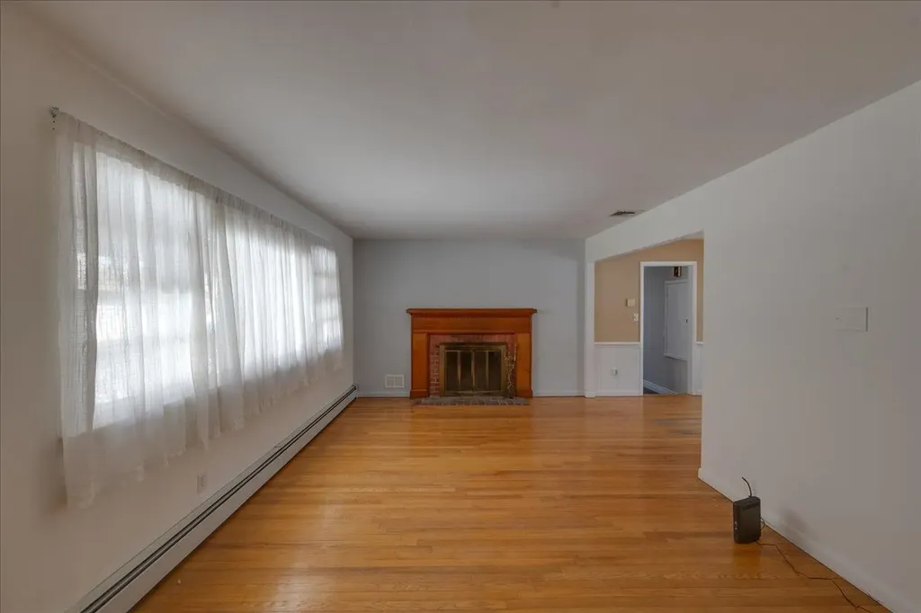 23 Yaphank Avenue Brookhaven NY 11719